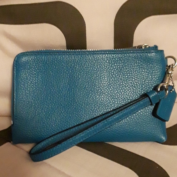 Coach Wristlet Double-Zipper Blue - Picture 8 of 10